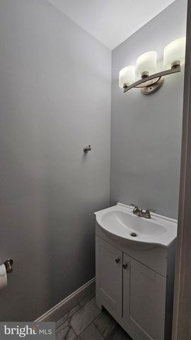 11 HOLLY TER, Bridgeton, NJ 08302