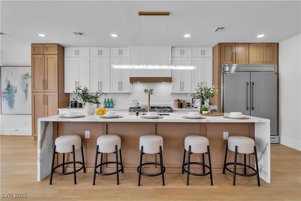 10150 Timber Willow Avenue, Las Vegas, NV 89135