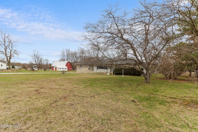 5741 Waterville Swanton Road, Swanton, OH 43558