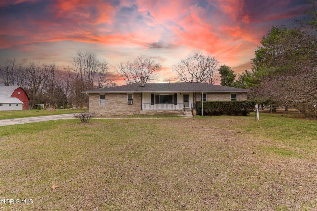 5741 Waterville Swanton Road, Swanton, OH 43558