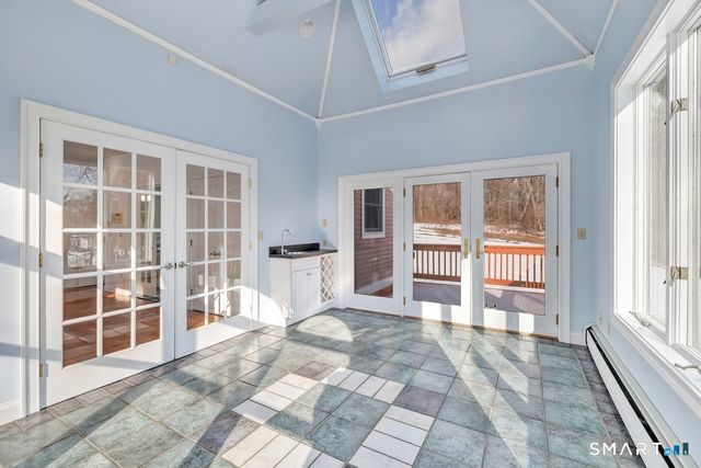 461 Amity Road, Woodbridge, CT 06525