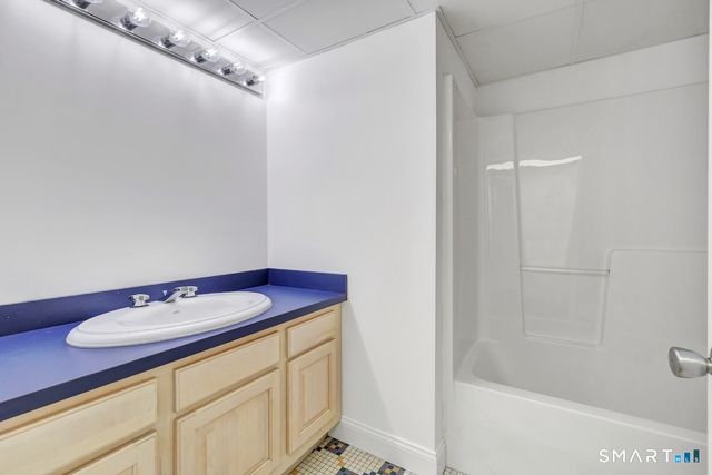 461 Amity Road, Woodbridge, CT 06525