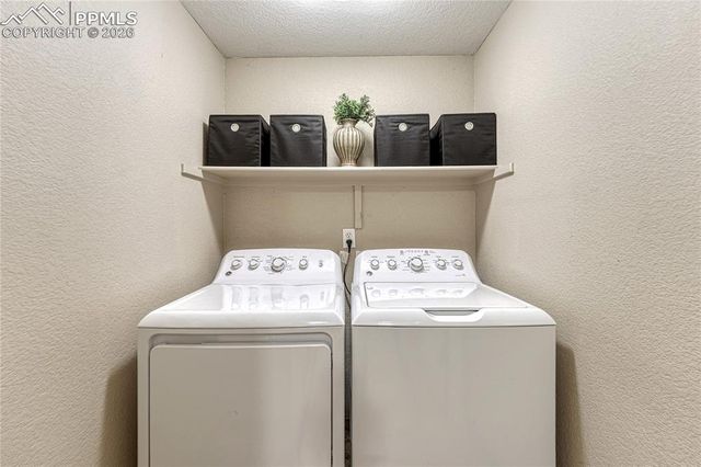 3583 Indigo Ridge Point, Colorado Springs, CO 80910