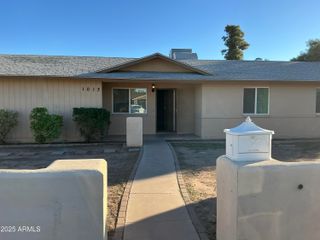 1013 W FRITO Avenue, Mesa, AZ 85210