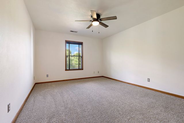 10050 Skipperling Road 1, Roscoe, IL 61073