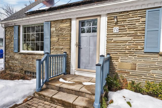 70 Penarrow Road Road, Brighton, NY 14618