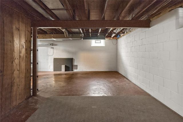 70 Penarrow Road Road, Brighton, NY 14618