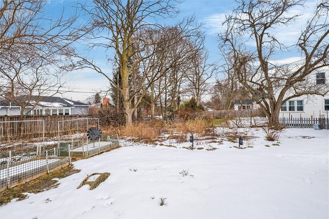 70 Penarrow Road Road, Brighton, NY 14618