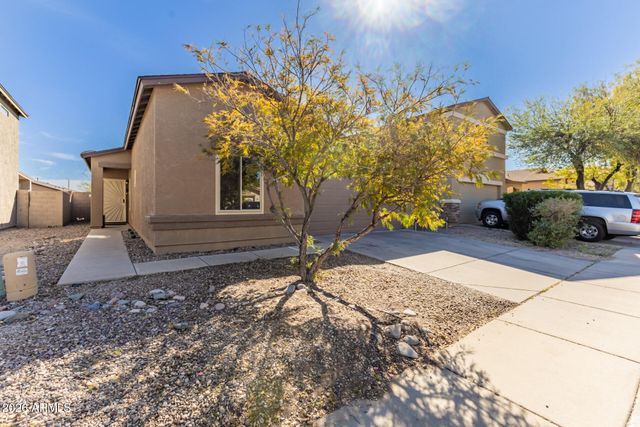 1923 E Renegade Trail, San Tan Valley, AZ 85143