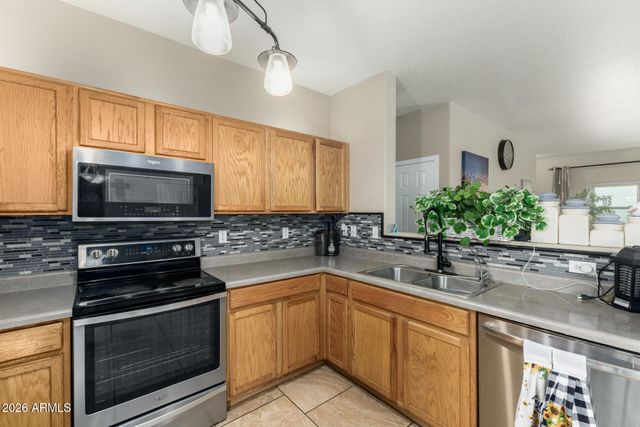 1923 E Renegade Trail, San Tan Valley, AZ 85143