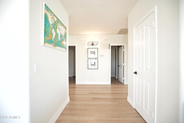 781 W HACKBERRY Drive, Chandler, AZ 85248