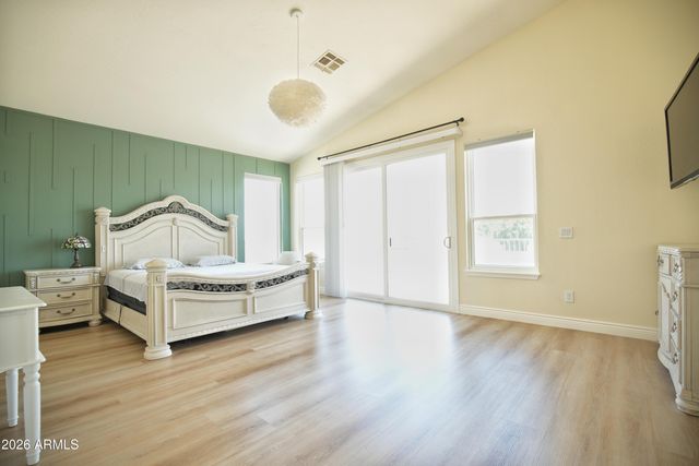 781 W HACKBERRY Drive, Chandler, AZ 85248