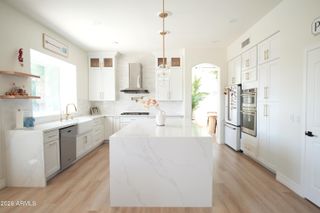 781 W HACKBERRY Drive, Chandler, AZ 85248
