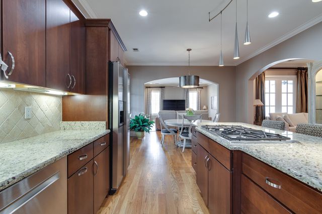 1764 ENCLAVE GREEN CV, Germantown, TN 38139