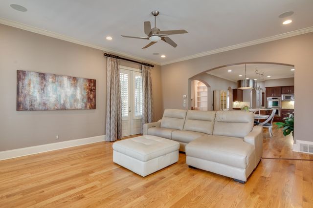 1764 ENCLAVE GREEN CV, Germantown, TN 38139