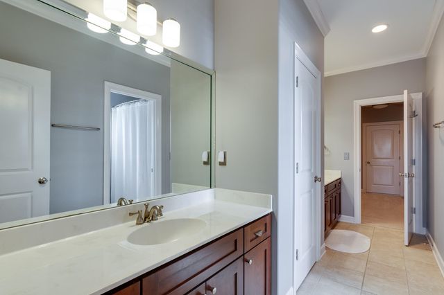 1764 ENCLAVE GREEN CV, Germantown, TN 38139