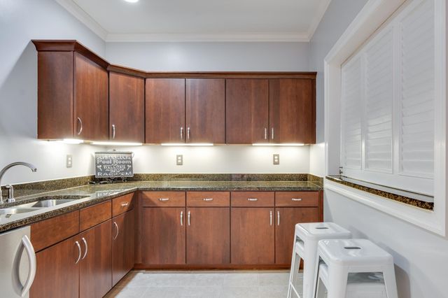 1764 ENCLAVE GREEN CV, Germantown, TN 38139