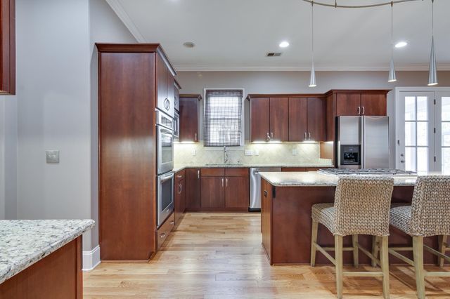 1764 ENCLAVE GREEN CV, Germantown, TN 38139