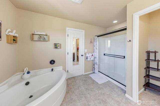16475 SE Greenbrier Street, Yelm, WA 98597