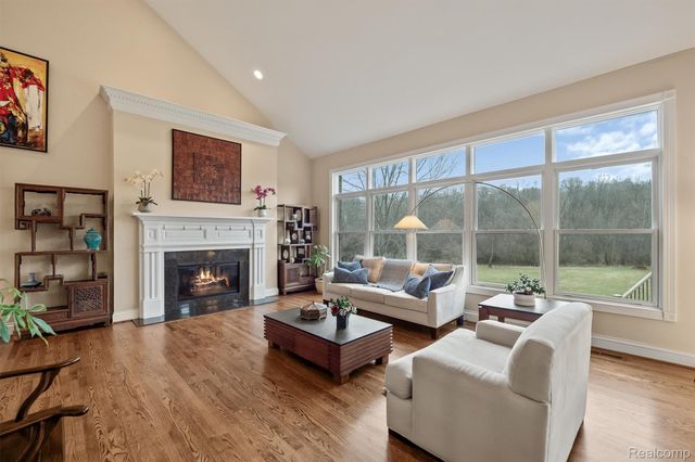 3300 Hillshire Court, Superior Charter Township, MI 48198