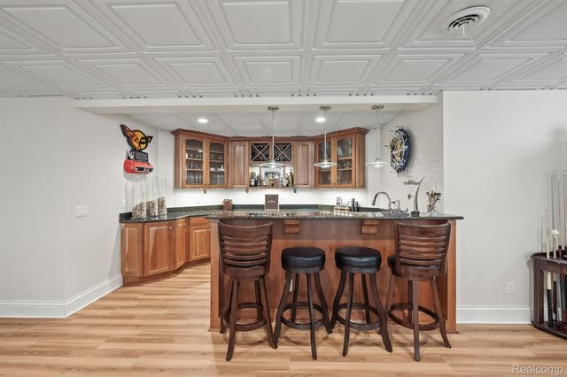 3300 Hillshire Court, Superior Charter Township, MI 48198