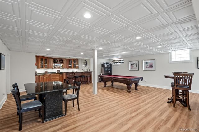 3300 Hillshire Court, Superior Charter Township, MI 48198