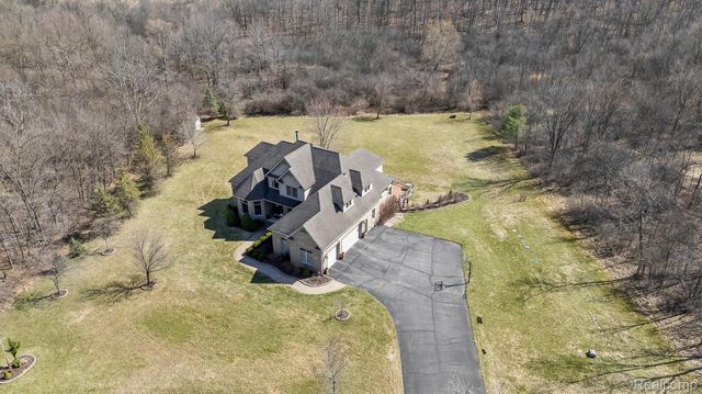 3300 Hillshire Court, Superior Charter Township, MI 48198