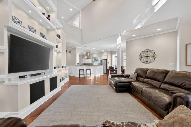 10703 BAREFOOT LANE, Thonotosassa, FL 33592