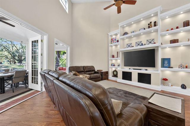 10703 BAREFOOT LANE, Thonotosassa, FL 33592