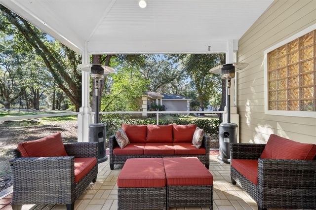 10703 BAREFOOT LANE, Thonotosassa, FL 33592