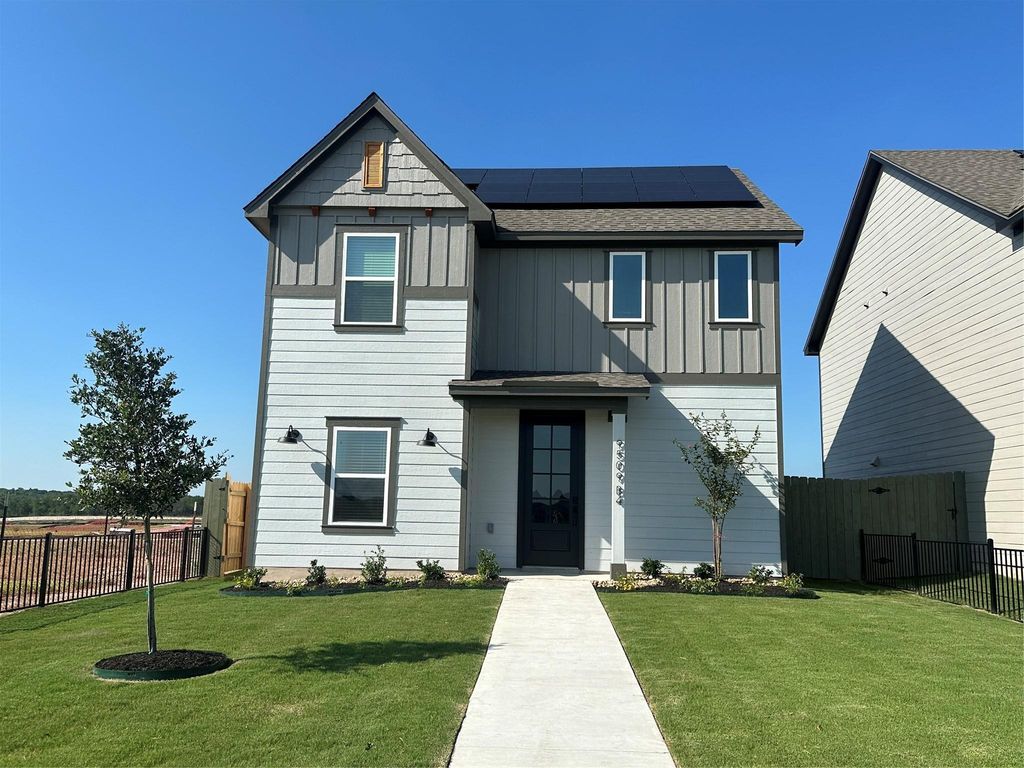 9509 Demure DR 4, Manor, TX 78653