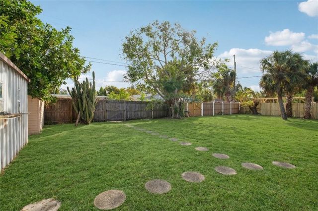 640 59TH ST S, St Petersburg, FL 33707