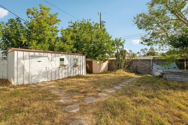 640 59TH ST S, St Petersburg, FL 33707