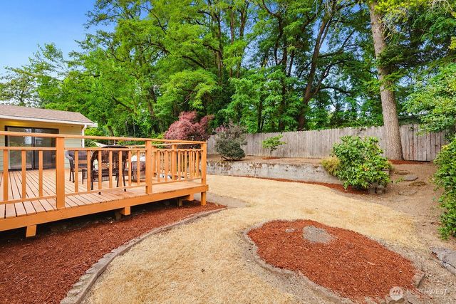 12630 169th Ave SE, Renton, WA 98059