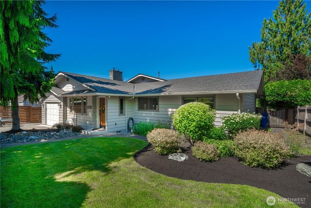 3605 Lakeridge Drive E, Lake Tapps, WA 98391