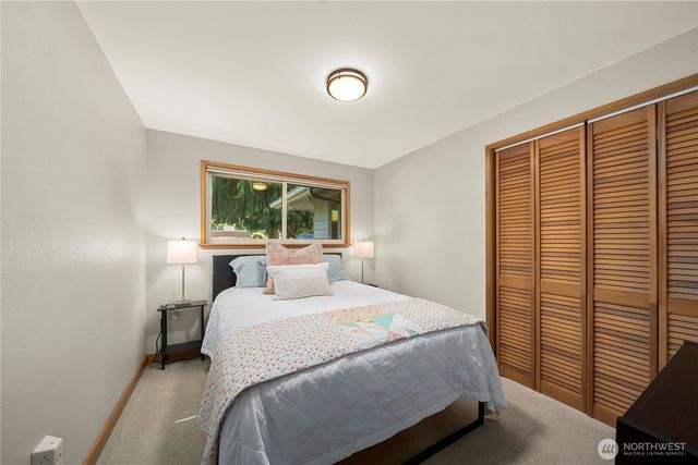 3605 Lakeridge Drive E, Lake Tapps, WA 98391