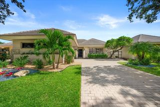 1810 Gulfstream Way, West Palm Beach, FL 33411