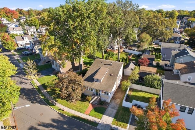 72 Lawn Ter, Cranford Twp., NJ 07016