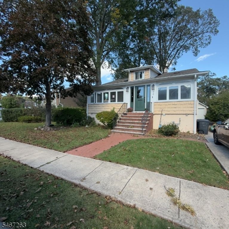 72 Lawn Ter, Cranford Twp., NJ 07016 — exterior