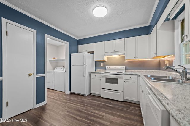 101 Laura Lane C2, Greenville, NC 27858