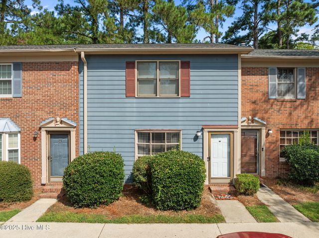 101 Laura Lane C2, Greenville, NC 27858