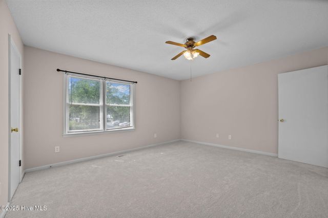 101 Laura Lane C2, Greenville, NC 27858