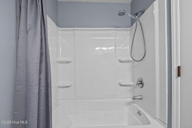 101 Laura Lane C2, Greenville, NC 27858