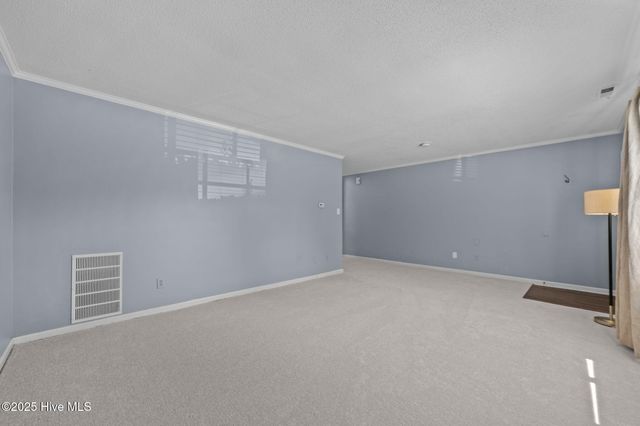 101 Laura Lane C2, Greenville, NC 27858