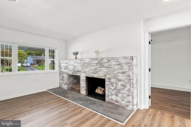 1020 BRAMLY DR, Hagerstown, MD 21742