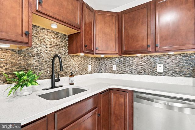 1020 BRAMLY DR, Hagerstown, MD 21742