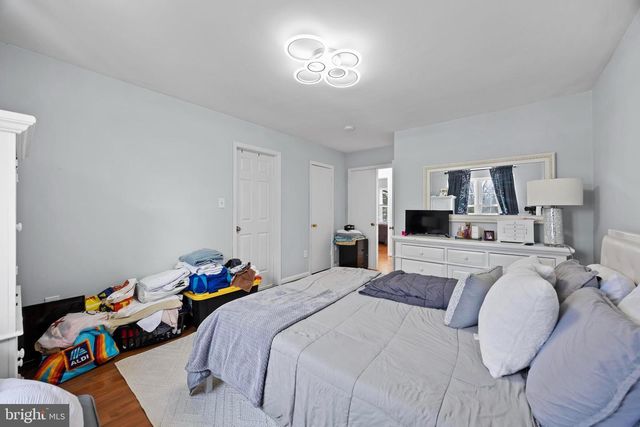 3930 COLLIS OAK CT, Fairfax, VA 22033