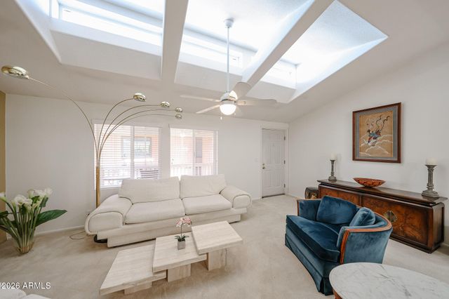 3901 E PINNACLE PEAK Road 270, Phoenix, AZ 85050