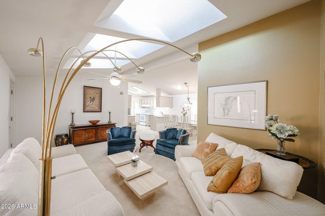 3901 E PINNACLE PEAK Road 270, Phoenix, AZ 85050