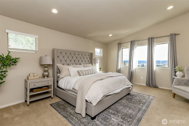 3160 84th Court E, Edgewood, WA 98371